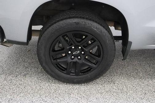 Sterling Gray Metallic 2023 Chevrolet Silverado 1500 Custom