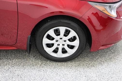 Ruby Flare Pearl 2025 Toyota Corolla LE
