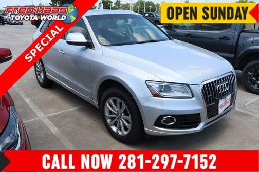 Cuvee Silver Metallic 2014 Audi Q5 2.0T Premium Plus