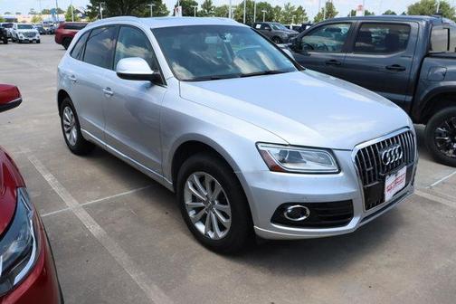 Cuvee Silver Metallic 2014 Audi Q5 2.0T Premium Plus