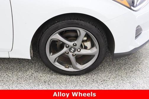 2019 Hyundai Veloster 2.0