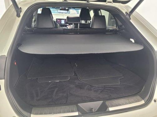 Pearl 2021 Toyota Venza Limited