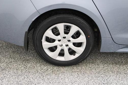 CELESTITE 2022 Toyota Corolla LE