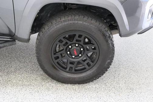 Magnetic Gray Metallic 2018 Toyota Tacoma TRD Sport