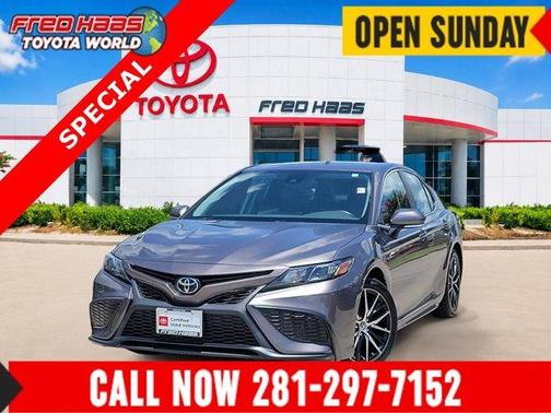 Gray 2024 Toyota Camry SE