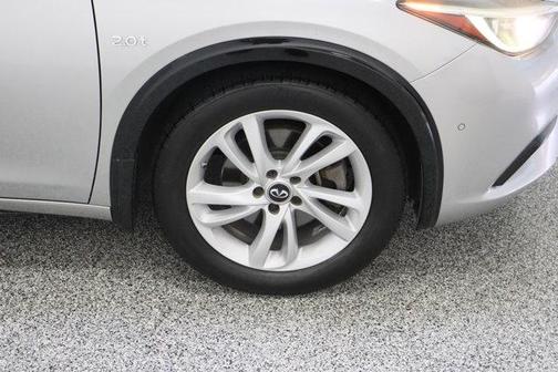 Blade Silver 2019 INFINITI QX30 Luxe