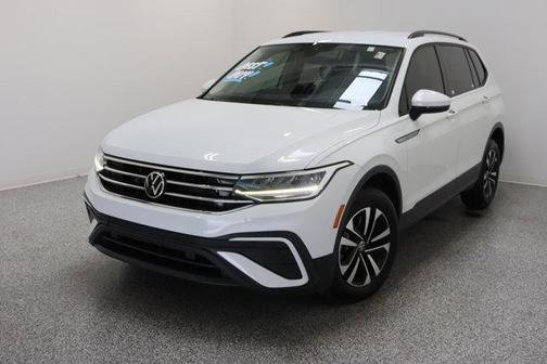 Pure White 2023 Volkswagen Tiguan 2.0T S