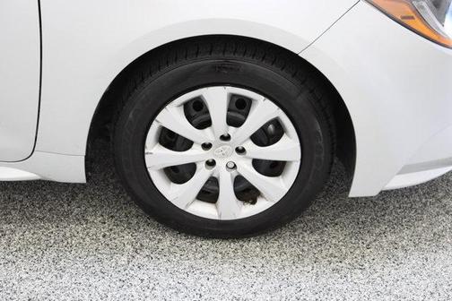 Classic Silver Metallic 2024 Toyota Corolla LE