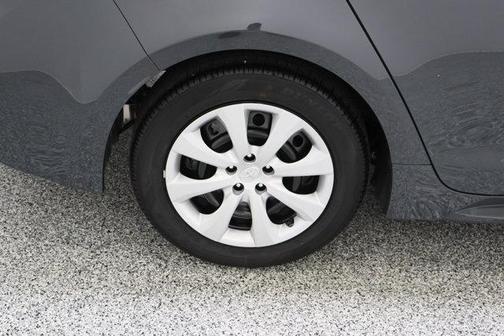 UNDERGROUND 2026 Toyota Corolla LE