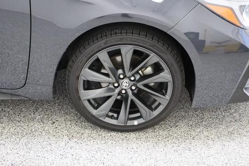 UNDERGROUND 2025 Toyota Corolla SE