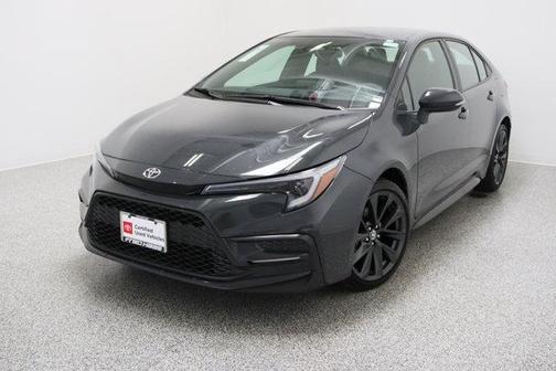 UNDERGROUND 2025 Toyota Corolla SE