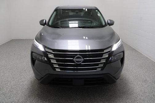 Gun Metallic 2024 Nissan Rogue SV