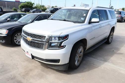 Iridescent Pearl Tricoat 2016 Chevrolet Suburban LT