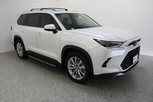 Wind Chill Pearl 2026 Toyota Grand Highlander
