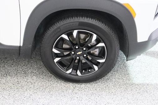 Summit White 2022 Chevrolet Trailblazer LT