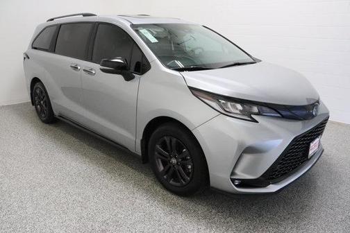 Celestial Silver Metallic 2025 Toyota Sienna XSE 2.5L/ELECTRIC