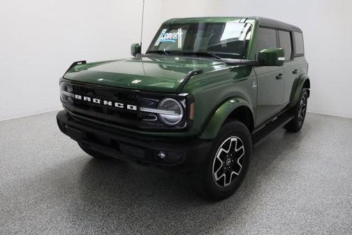 Eruption Green Metallic 2023 Ford Bronco Outer Banks