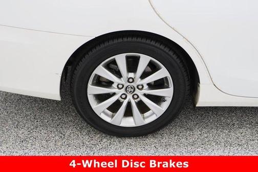 2016 Toyota Camry XLE