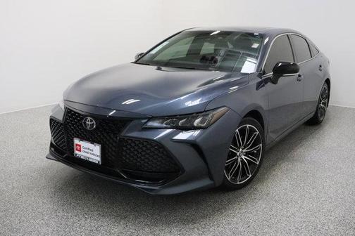 Parisian Night Pearl 2019 Toyota Avalon XSE