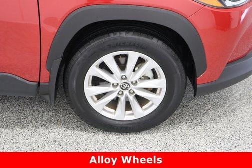 2022 Toyota Corolla Cross LE