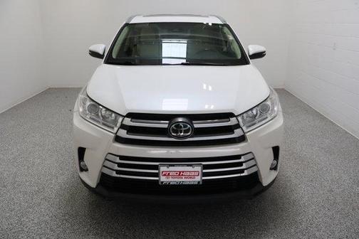 Blizzard Pearl 2017 Toyota Highlander XLE