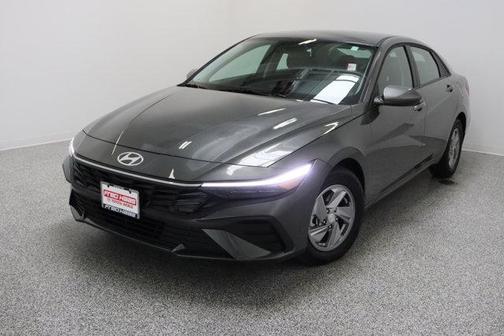 Amazon Gray 2025 Hyundai ELANTRA SE