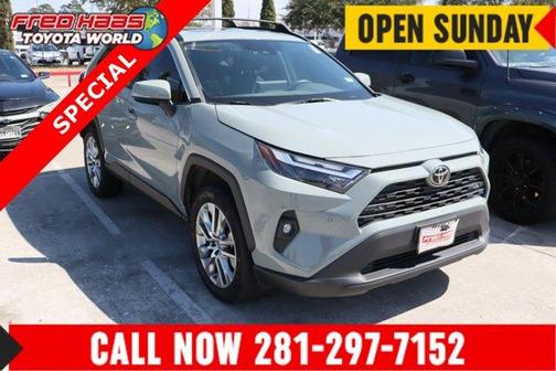 2022 Toyota RAV4 XLE Premium