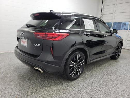 Black Obsidian 2021 INFINITI QX50 Luxe
