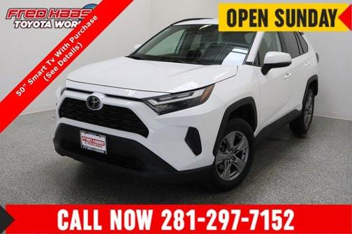 Ice 2024 Toyota RAV4 XLE