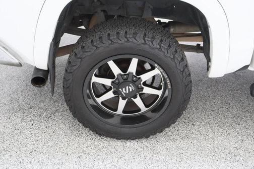 Super White 2017 Toyota Tundra SR5