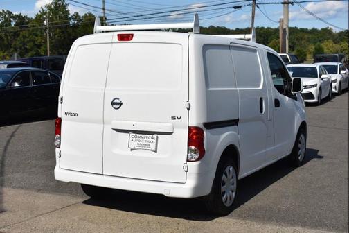 2017 Nissan NV200 SV