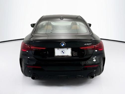Black Sapphire Metallic 2026 BMW 430 i