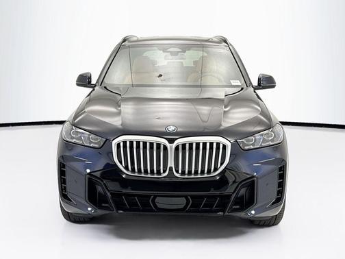 Carbon Black Metallic 2026 BMW X5 PHEV xDrive50e