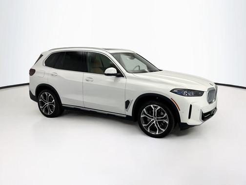 Alpine White 2026 BMW X5 sDrive40i