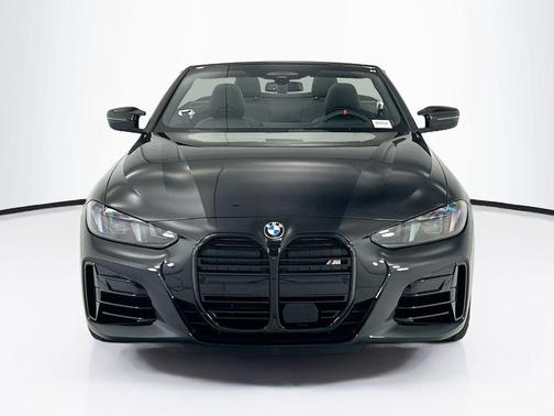 Black Sapphire Metallic 2027 BMW M440 i