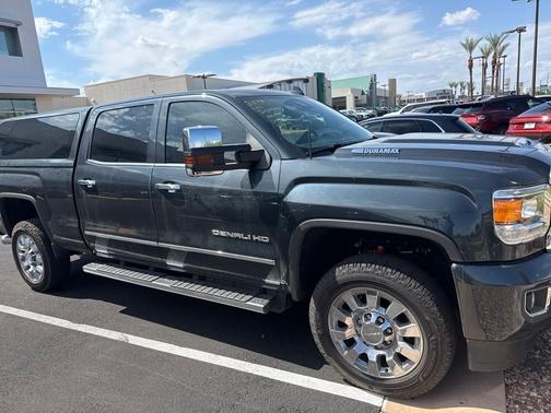 Dark Slate Metallic 2019 GMC Sierra 2500 Denali
