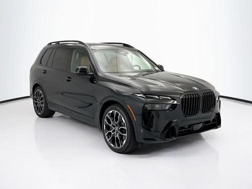 Black Sapphire Metallic 2026 BMW X7 xDrive40i
