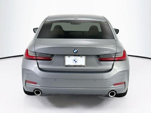 Gray Metallic 2023 BMW 330 i