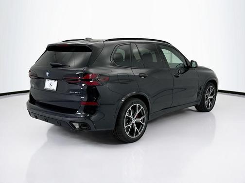 Black Sapphire Metallic 2026 BMW X5 PHEV xDrive50e