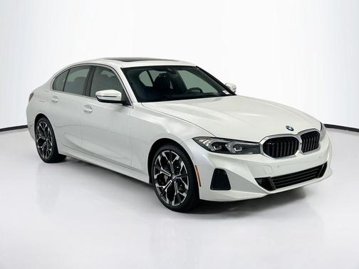 Mineral White Metallic 2026 BMW 330 330i