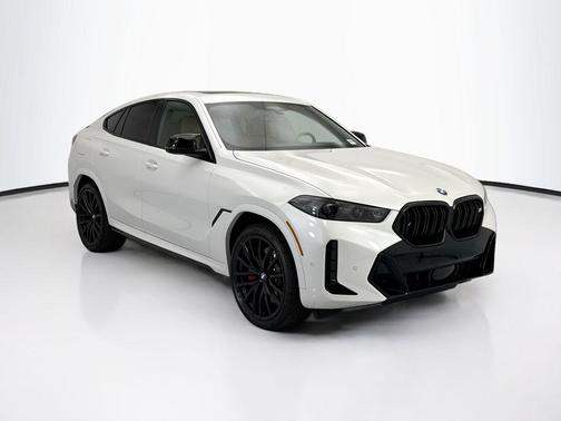 Mineral White Metallic 2027 BMW X6 M60i