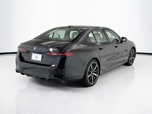 Black Sapphire Metallic 2027 BMW 530 i