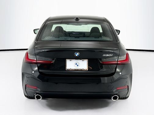 Black Sapphire Metallic 2026 BMW 330 330i