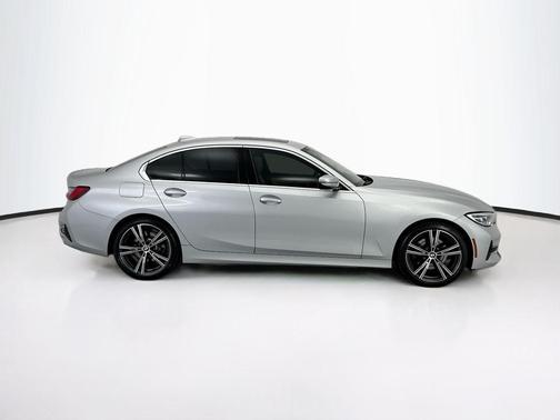 Glacier Silver Metallic 2021 BMW 330 i