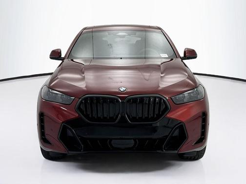 Aventurin Red Metallic 2027 BMW X6 xDrive40i