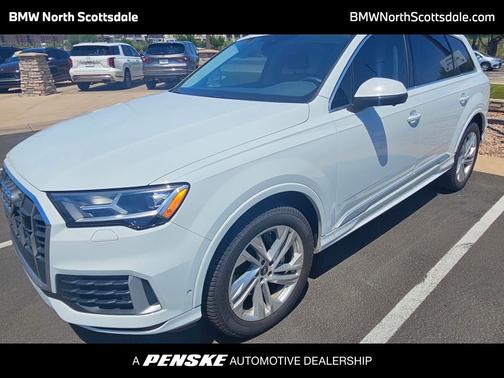 Glacier White 2023 Audi Q7 45 Premium
