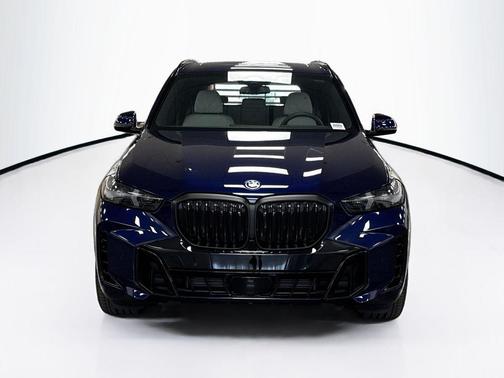 Tanzanite Blue II Metallic 2026 BMW X5 PHEV xDrive50e