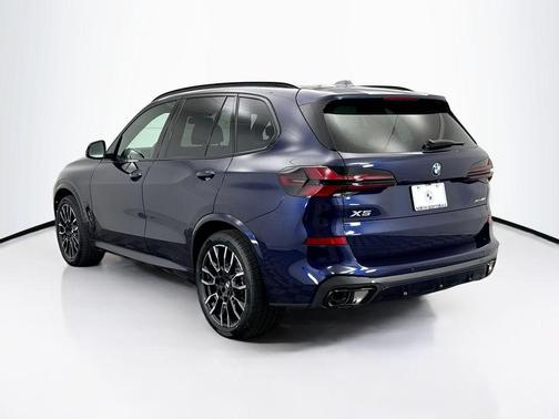 Tanzanite Blue II Metallic 2026 BMW X5 xDrive40i
