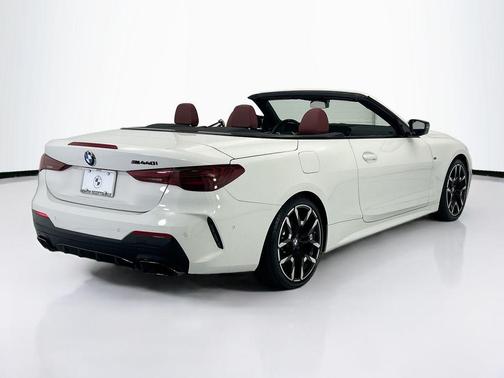 Alpine White 2026 BMW M440 i