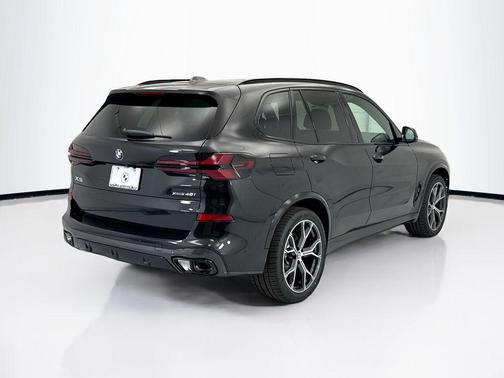 Black Sapphire Metallic 2026 BMW X5 xDrive40i